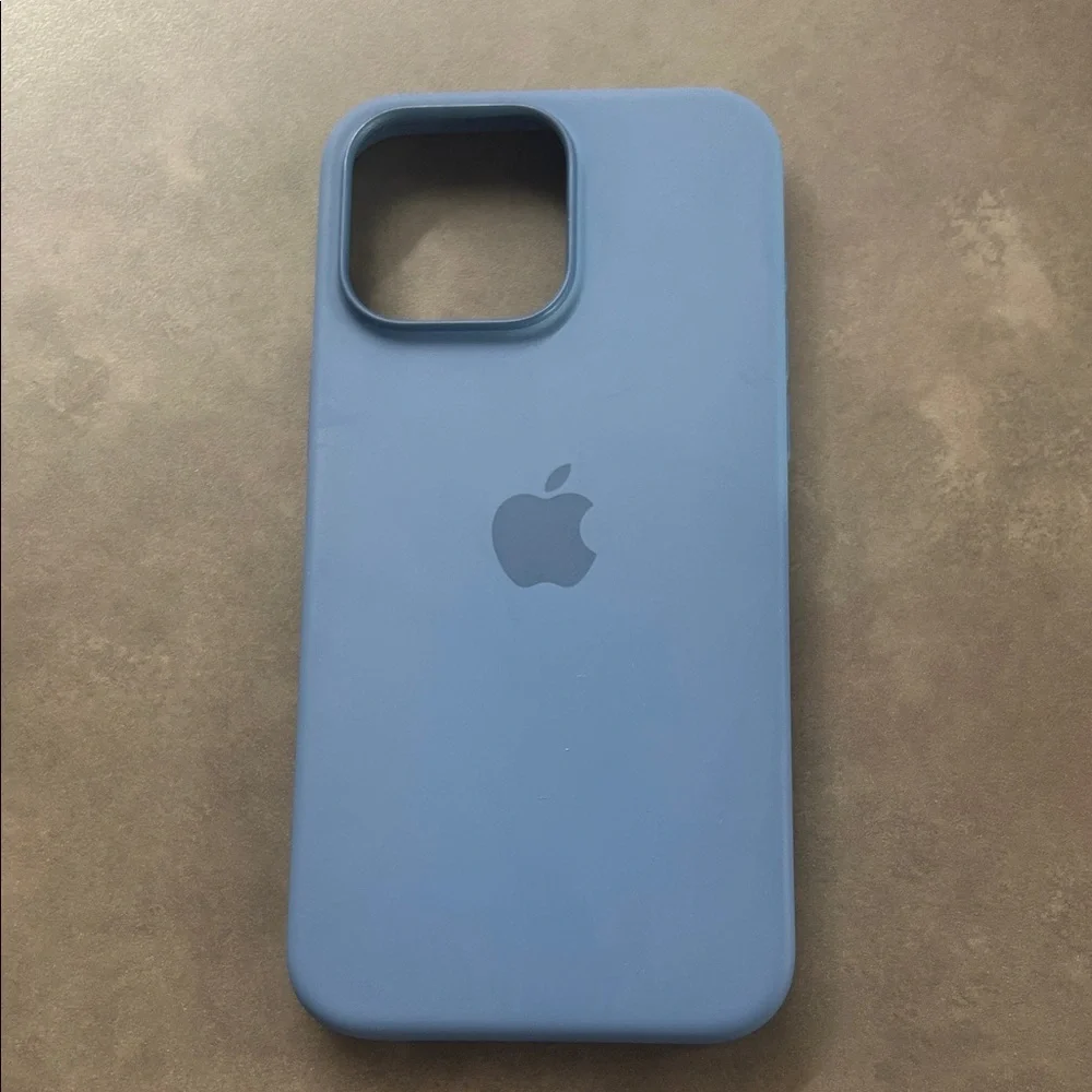 Apple Sky Blue Silicone IPhone 15 Pro Max Case